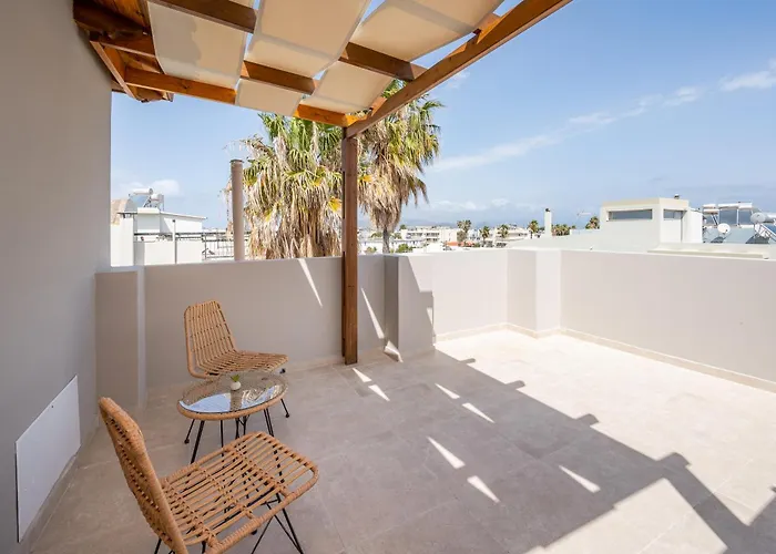 Aeolos Loft - Town, 3 Min To Apartment